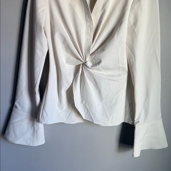 CINQ A SEPT Mckenna Top in Ivory  Small - Picture 5 of 11